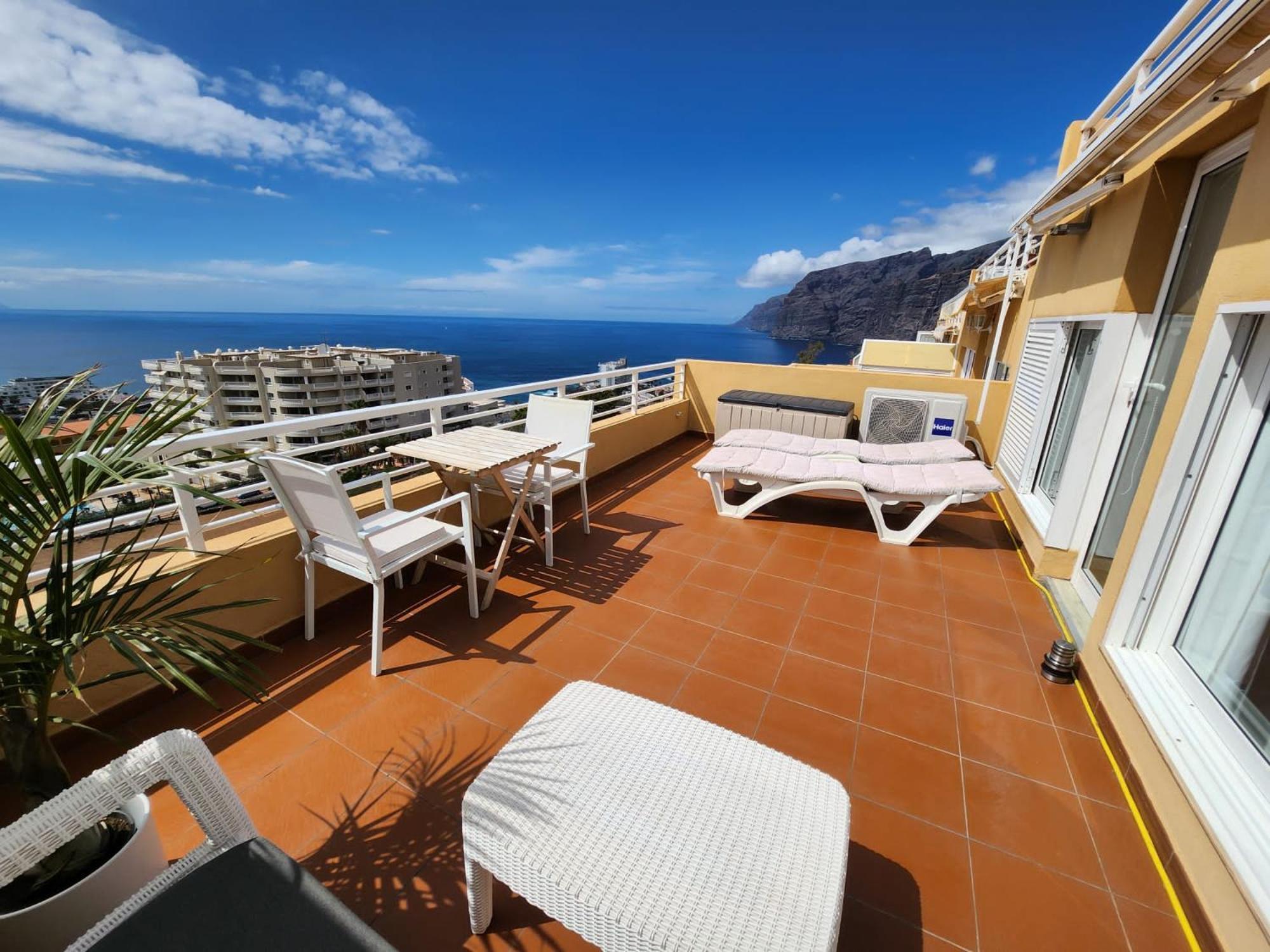 Апартаменты Los Gigantes,Huge Terrace,Sea View,Air Conditioning Пуэрто-де-Сантьяго Экстерьер фото